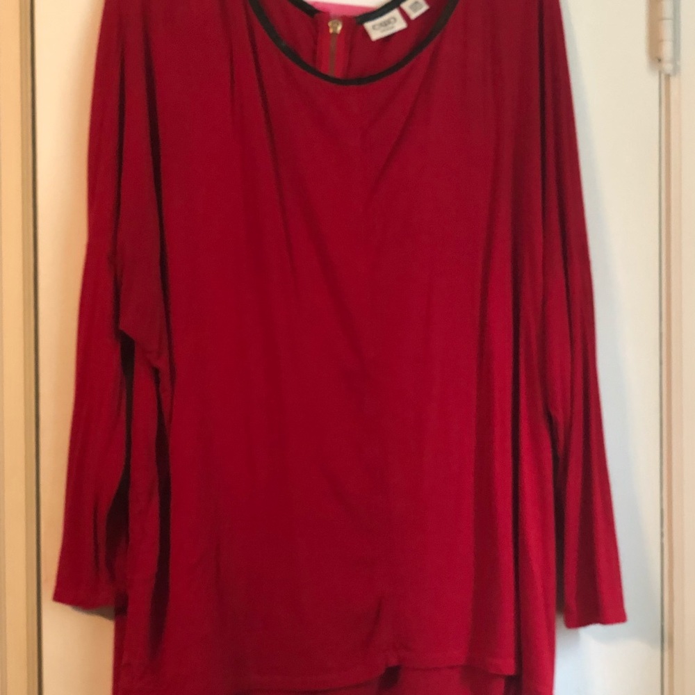 Women’s Red Top